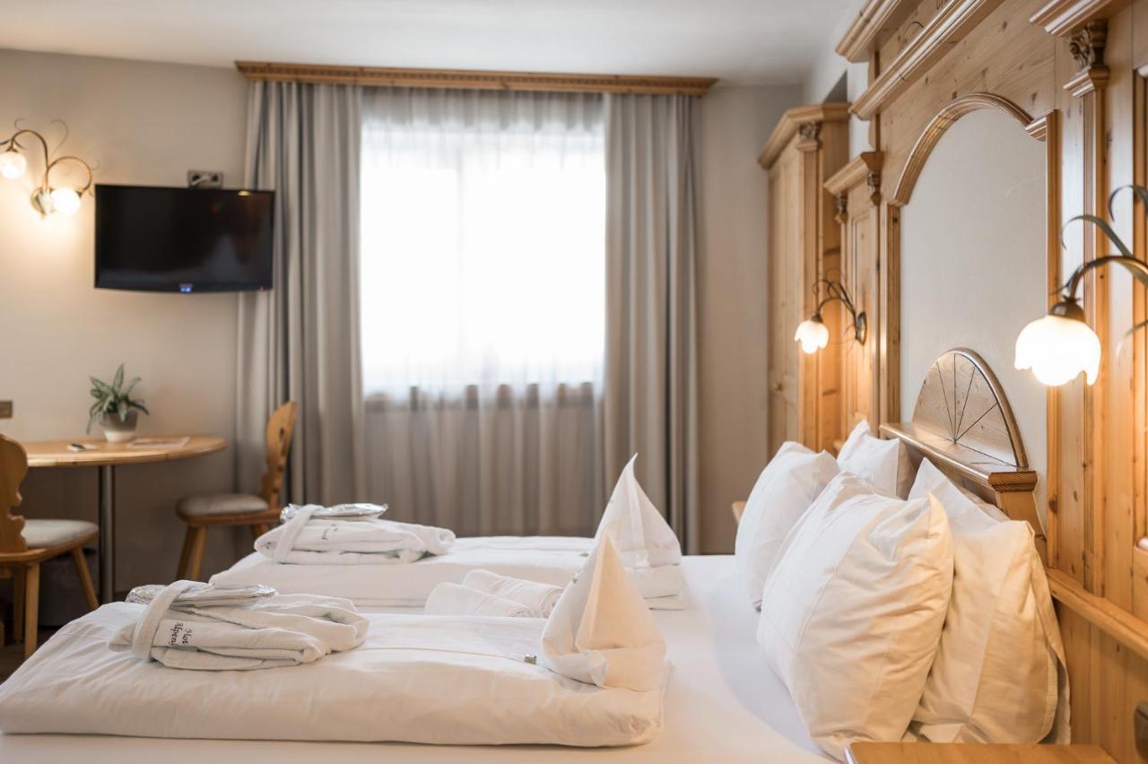 Hotel Alpenjuwel Melago Bagian luar foto