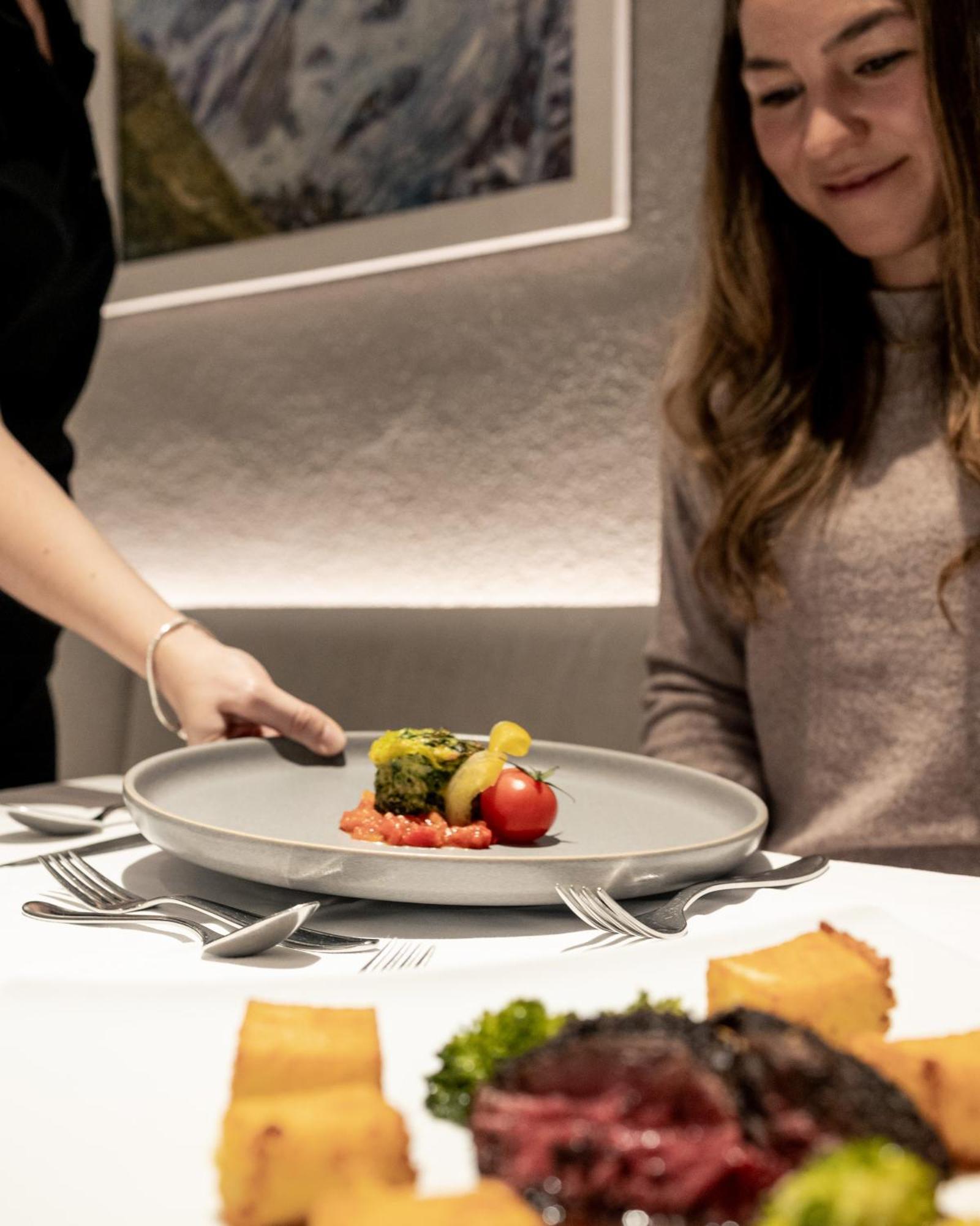 Hotel Alpenjuwel Melago Bagian luar foto